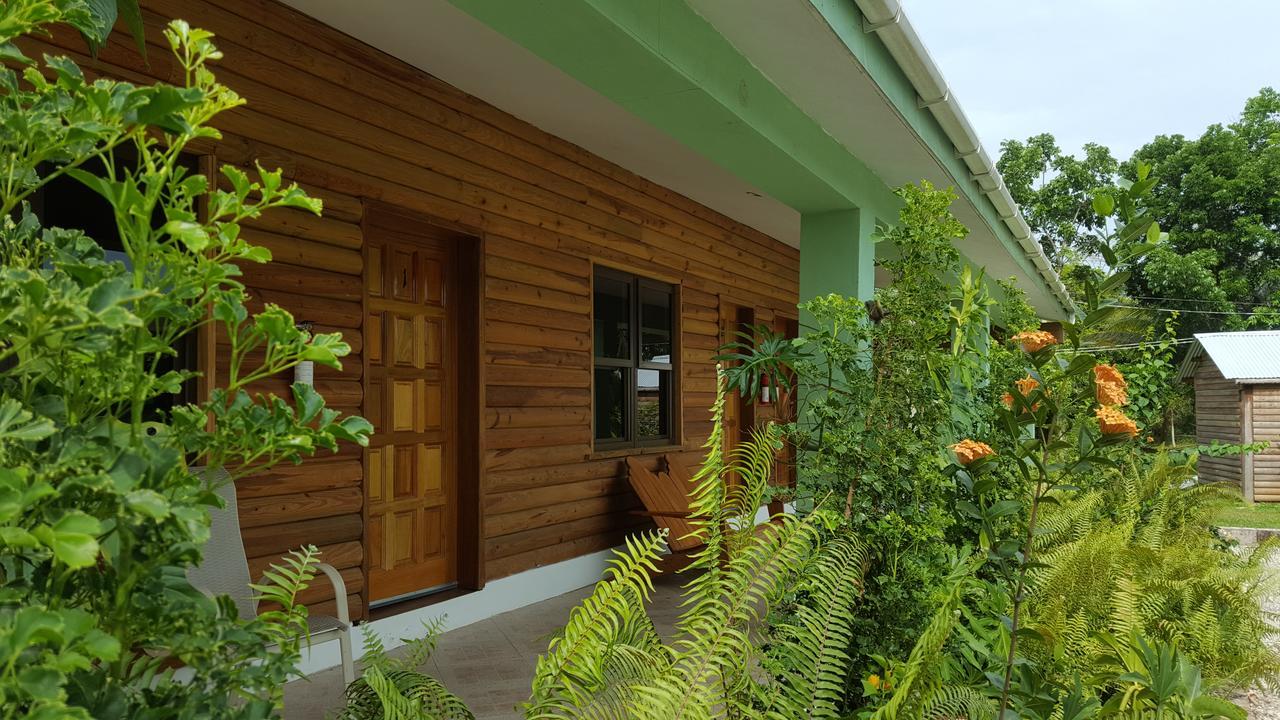 Mahogany Villas 푼타 고르다 외부 사진
